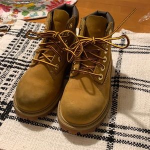 EUC, Timberland kids boots